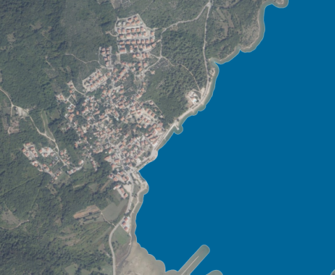 Urban land plot in Čižići, Dobrinj, 500m from the sea  