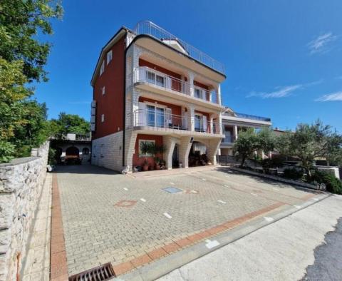 A beautiful apartment with a panoramic view of the sea in Crikvenica 