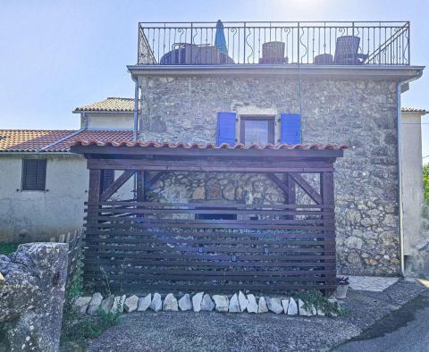 Discounted! Adapted stone house with a roof terrace on Krk island, for sale! 