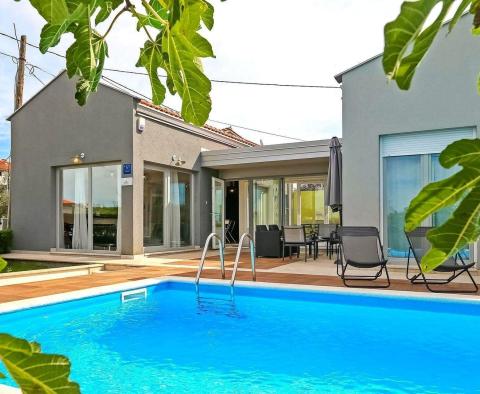 New villa with swimming pool in Porec, cca. 4 km from the sea 