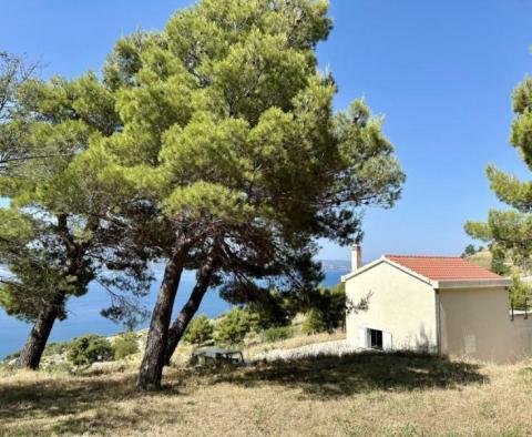 Domaine d'exception avec belle vue mer sur la riviera d'Omis, sur 8183 m² de terrain 