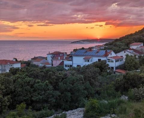 Land plot on Cres island, Miholašćica, 300m from the sea, for sale 