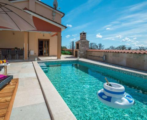 A vendre, belle villa de vacances avec piscine à Marcana ! 