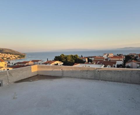 Nádherný penthouse na Čiovo, Trogir, na prodej 