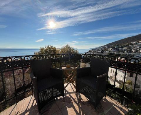 Discounted! Apartment with a beautiful view of the sea in Opatija, for sale 