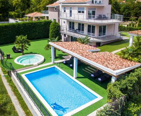 Villa in Pobri, Opatija, for sale 