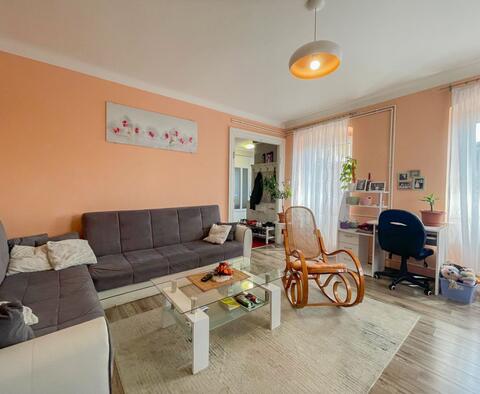 Appartement à vendre à Ika, Opatija, à 50 m de la mer 