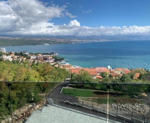 Finalisé fantastique nouvelle résidence moderne à Opatija avec vue sur la mer, citadelle de qualité supérieure 