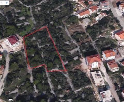 Spacious building land for sale on Ciovo, 3200 sq.m. 