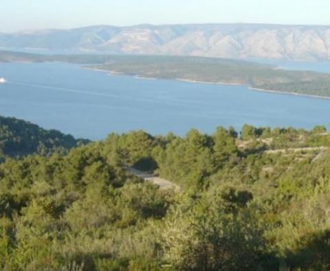 Fantastique terrain à vendre à Hvar 