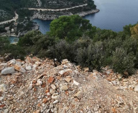 Urbanized land on Hvar just 50 meters from the sea 