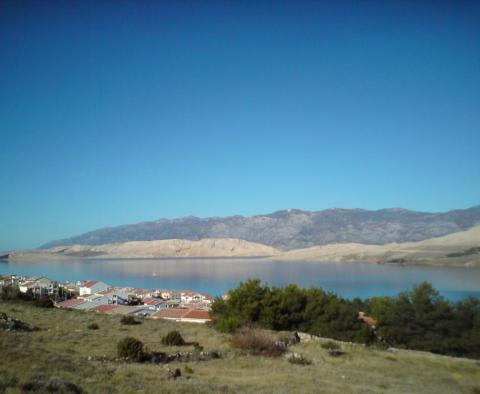 Urbanized land just 300 meters from the sea in Pag town (Vodice) 