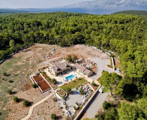 Authentique hacienda dalmate sur l'île de Hvar à seulement 800 mètres de la mer 