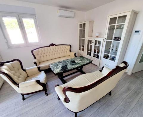 Wonderful 3-bedroom apartment in Makarska 