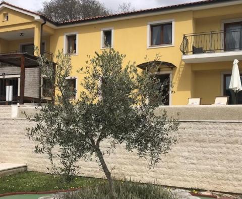 Villa isolée romantique avec vue sur la mer à Moscenice 