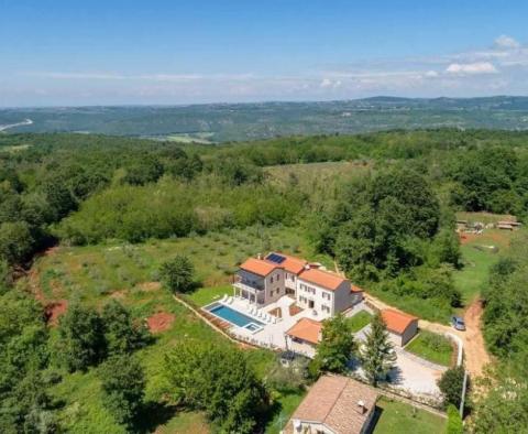 Belle villa dans la région de Kaštelir près de Porec 