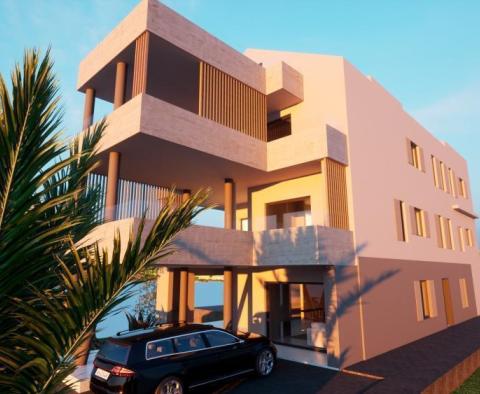 Luxury residence in Srima, Vodice just 20 meters from the sea 