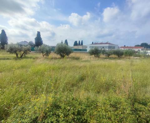 Terrain urbain unique à vendre à Fažana, à 50 m de la plage 