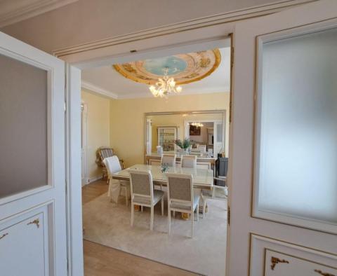 Luxury apartment of 106 m2 in the centre of Rijeka 100 meters from the sea 