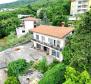 Detached house of 250m2 with a panoramic view of the sea in Opatija - pic 10