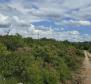 Städtisches Grundstück zum Verkauf in Buje, für 3 Luxusvillen, mit herrlichem Meerblick - foto 13