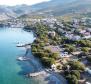 Grundstück in Klenovica, 150-200 m vom Meer entfernt, mit der Möglichkeit, ein Gebäude mit 6 Wohnungen zu bauen - foto 3