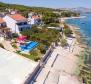 Villa in erster Meereslinie in Čiovo, Trogir - foto 4