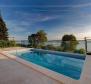 Villa mit Pool und Panoramablick auf das Meer in Crikvenica - foto 2