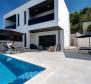 Villa mit Pool und Panoramablick auf das Meer in Crikvenica - foto 4