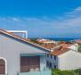 Super-priced duplex apartment near the sea in Malinska - pic 2