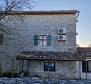 Stone house with two residential units in Svetvincenat - pic 5