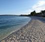 Villa à Kastela avec piscine et garage, à vendre - pic 2