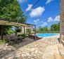 Rural villa with swimming pool in Sveti Lovrec - pic 8