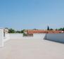 Porec apartment with 3 bedroom,on the first floor with a roof terrace, for sale - pic 2