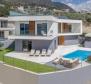 Superbe villa moderne neuve à Podstrana, à 300 m de la mer, à vendre - pic 12