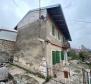 Detached old Italian villa from 1912 with a sea view and 2,383 m2 garden in Rijeka, for sale - pic 54