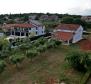 House with a spacious garden in Porec region, 5 km from the sea, for sale - pic 2