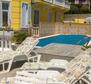 Grand hôtel à Crikvenica, à 45 m de la mer, à vendre - pic 24