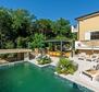 Grand villa with pool in Poreč, for sale - pic 13