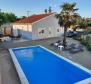 Ground floor with pool on Krk in Garica village, for sale - pic 2