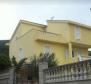 Wonderful location just 30 meters from the sea - house for sale in Grebastica, Sibenik area - pic 11