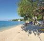 Magnifique villa familiale à Kastela avec piscine et garage, à seulement 300 mètres de la plage - pic 17