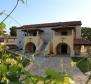 Fantastic rustic estate in Bačva, Višnjan with distant sea views 