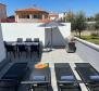 Original newly built villa for sale in Stinjan just 650 meters from the sea - pic 12