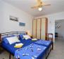 Apart-Haus mit Swimmingpool und 6 Apartments in erster Meereslinie auf Mali Losinj - foto 22