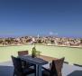 Erstaunliche touristische Immobilie zum Verkauf auf Mali Lošinj, nur 200 Meter vom Meer entfernt 