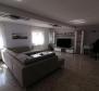 Impressive family house 200 meters from the sea in Medulin - pic 8