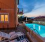 Villa mit zwei Wohnungen in Grizane, mit Swimmingpool - foto 6