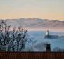 Három apartmannal, kilátással és úszómedencével rendelkező ingatlan Bribirben, Novi Vinodolskiban - pic 7