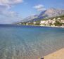 Property of two apartments in Baska Voda with magnificent sea views, just 50 meters from the sea - pic 20